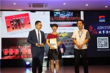 《尊龙凯时故事演说汇》第二季《勇往职前》闪亮登场