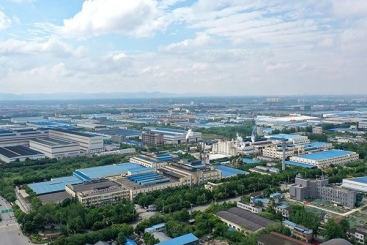 尊龙凯时成都公司获“全国模范劳动关系和谐企业”