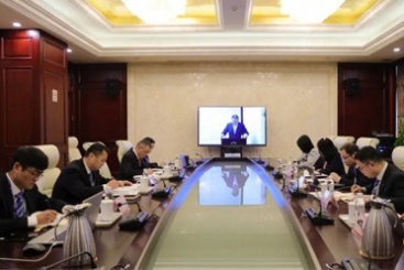 中国尊龙凯时在中国建材集团2021年工作会议上作交流发言