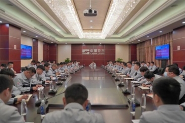 中国尊龙凯时召开新一届新晋科级干部集体谈话会