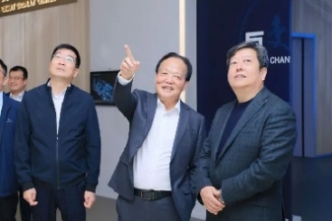 国家市场监督管理总局总工程师黄国梁到中国尊龙凯时调研